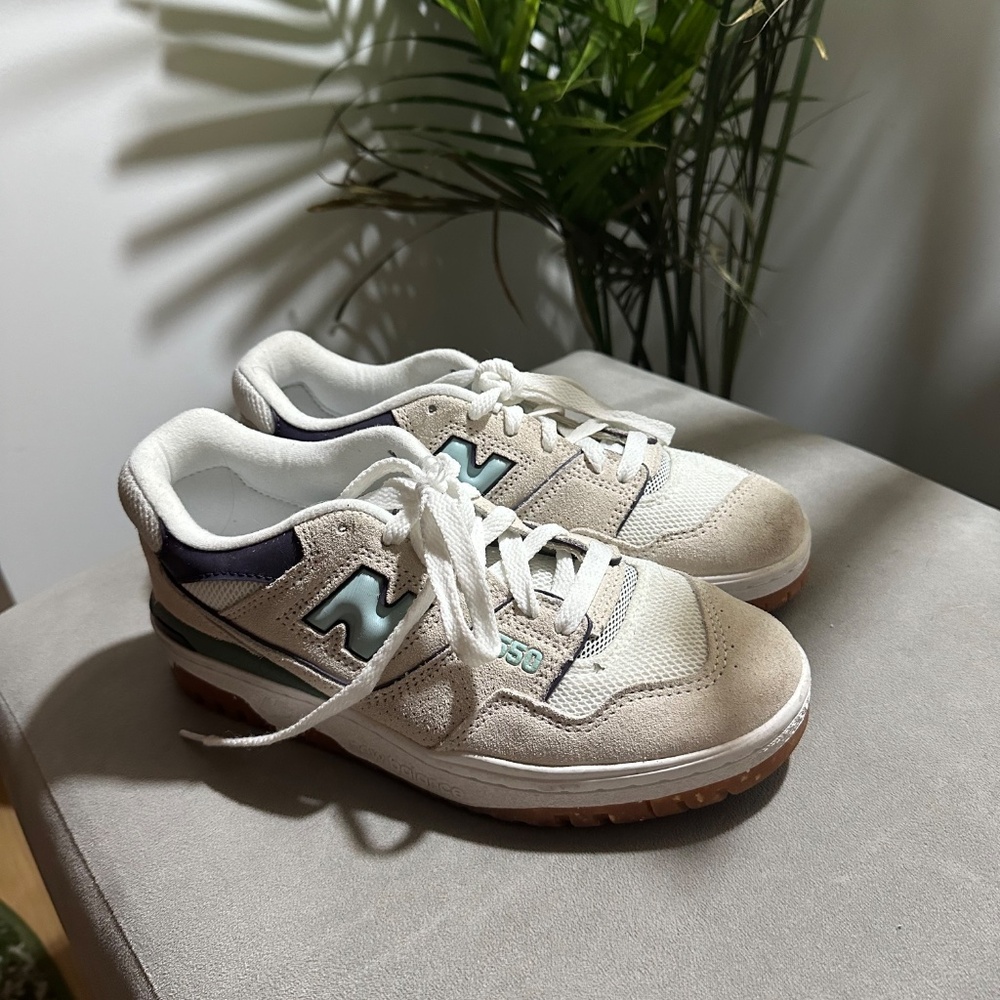 New Balance 550 Sneakers Women Size 7 White Classic Streetwear